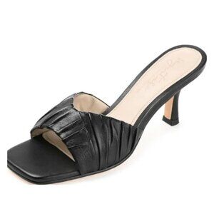 Journee Signature Juliette Leather Pleated Mid-Heel Sandals Black Sz 12- NIB